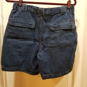 Croft & Barrow Denim Short with pockets size 34